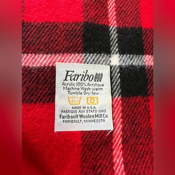 Faribo | Acrylic Fringed | Red Black Tartan Plaid Travel Lap Blanket - Picture 5 of 7